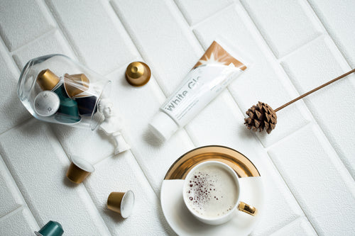 Coffee & Tea Drinkers Formula Whitening Toothpaste Image
