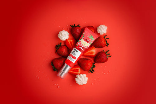 Strawberries & Cream Toothpaste Image 