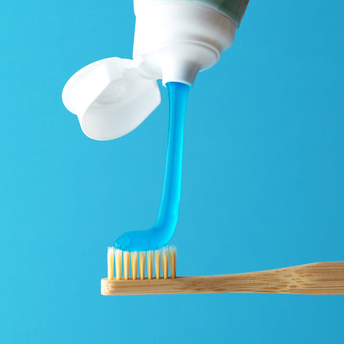 Ultra Fresh Whitening Toothpaste Image 